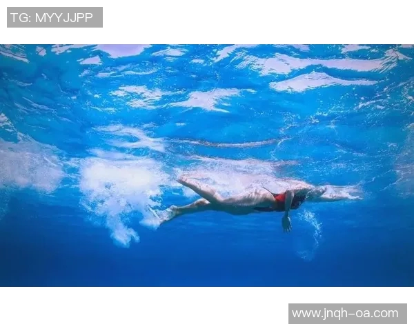 破解自由泳训练：提升技术突破瓶颈